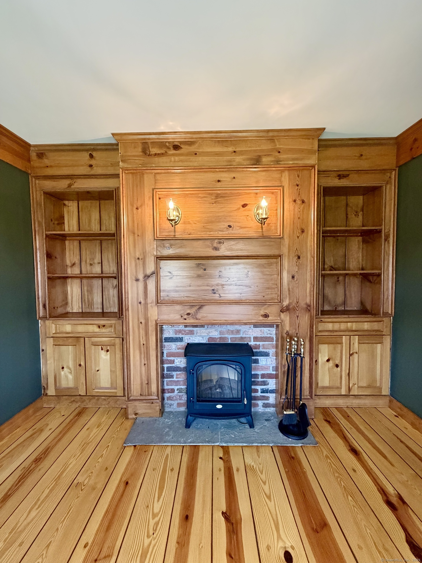 200 North Main Street East Granby CT 06026