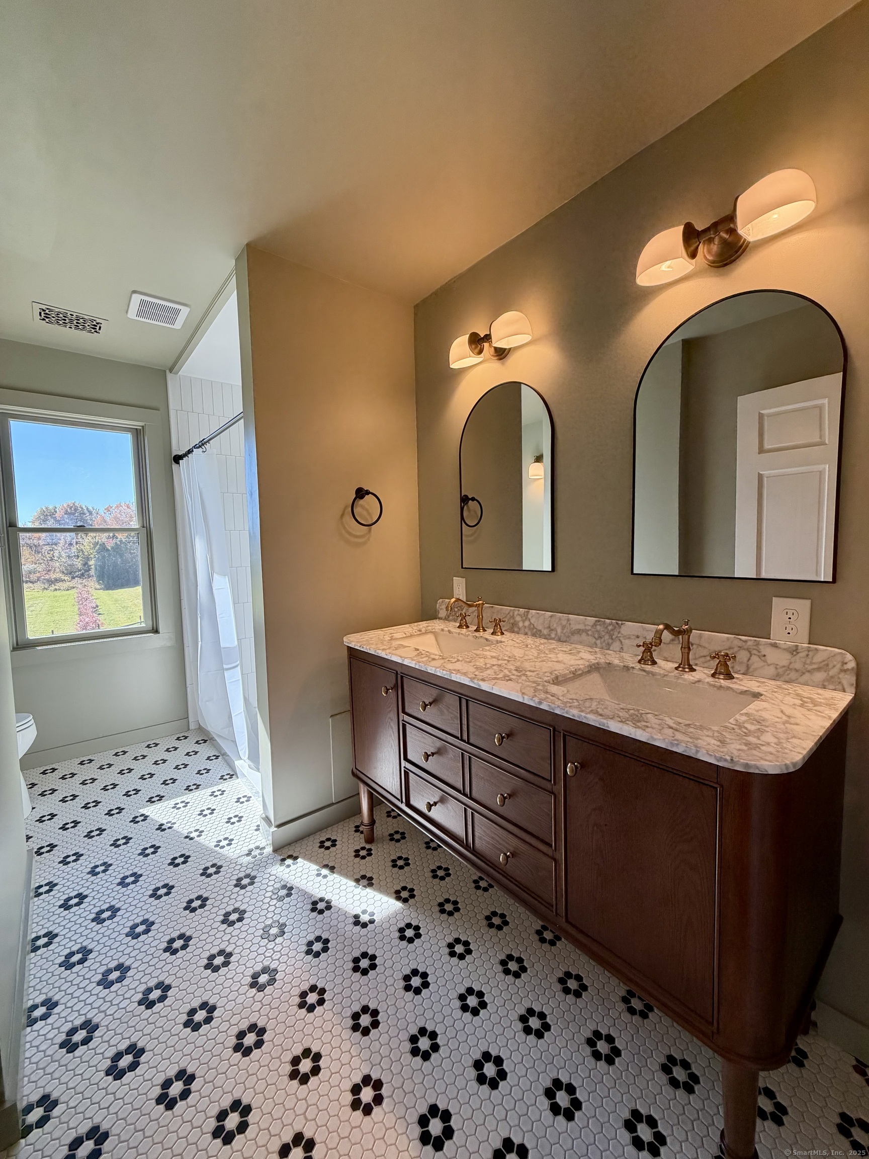 200 North Main Street East Granby CT 06026