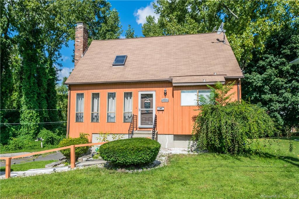 19 Clover Street Waterbury CT 06706