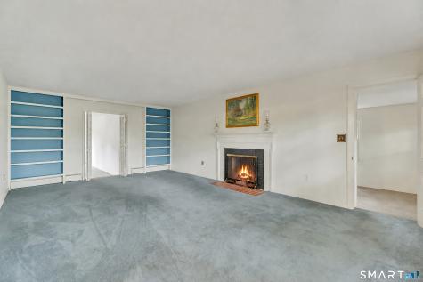 129 Chesterfield Road East Lyme CT 06333