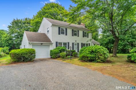 129 Chesterfield Road East Lyme CT 06333