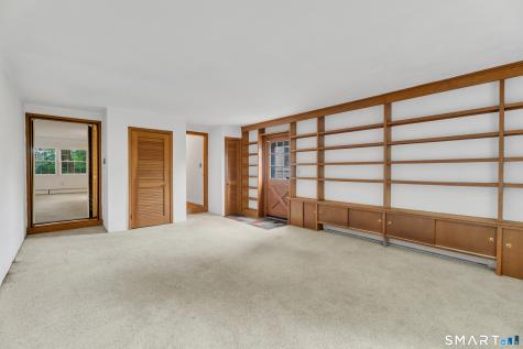 129 Chesterfield Road East Lyme CT 06333