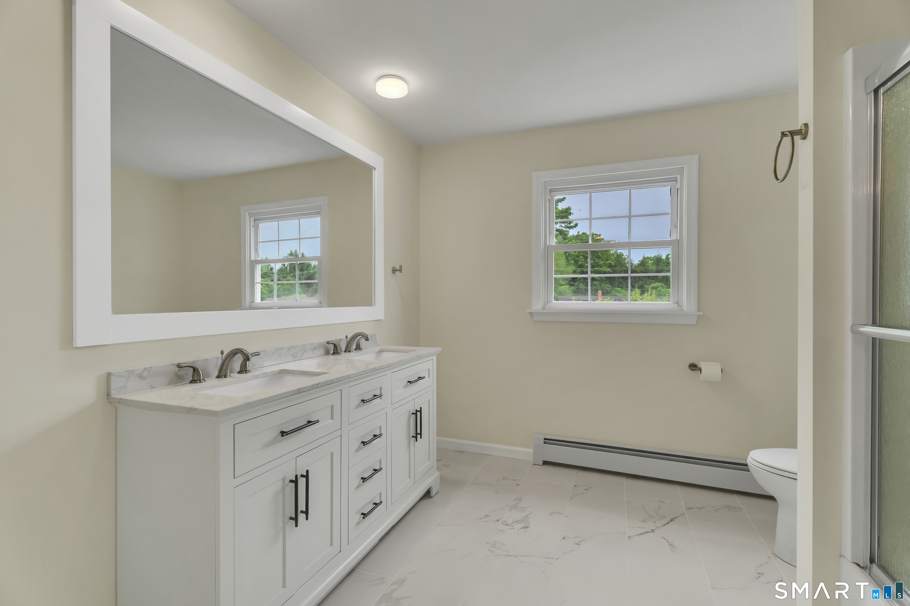 129 Chesterfield Road East Lyme CT 06333