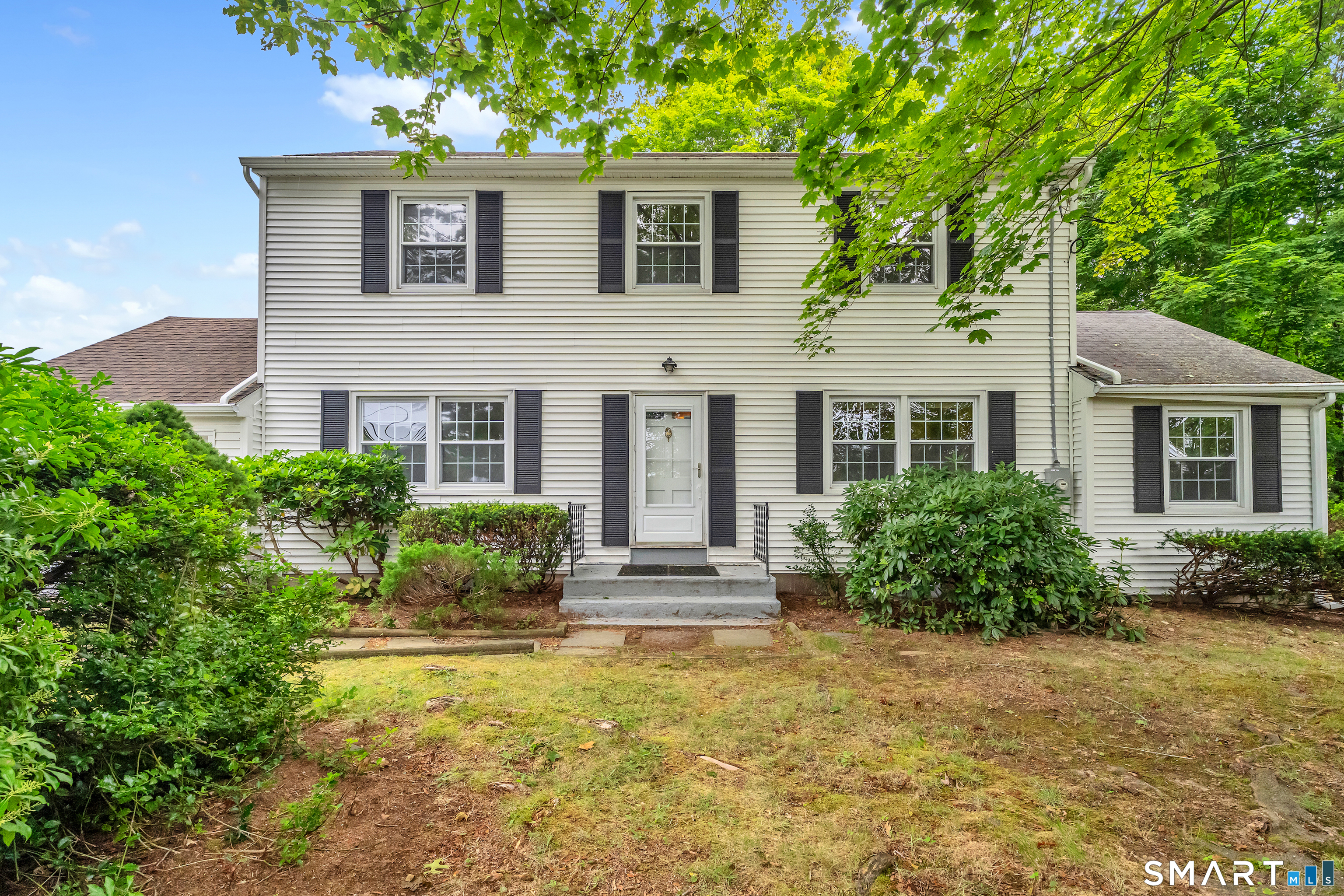 129 Chesterfield Road East Lyme CT 06333