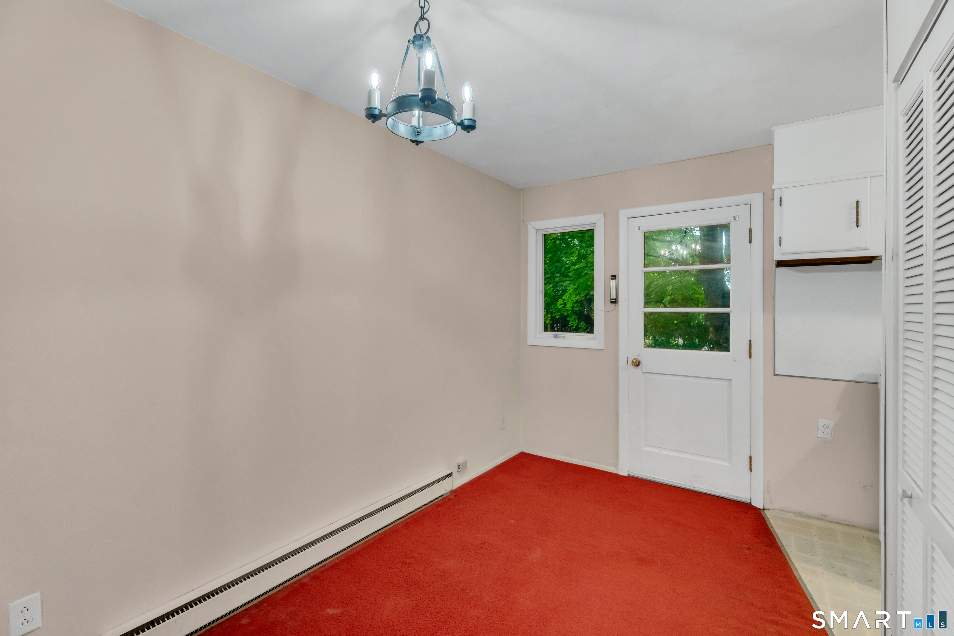 129 Chesterfield Road East Lyme CT 06333