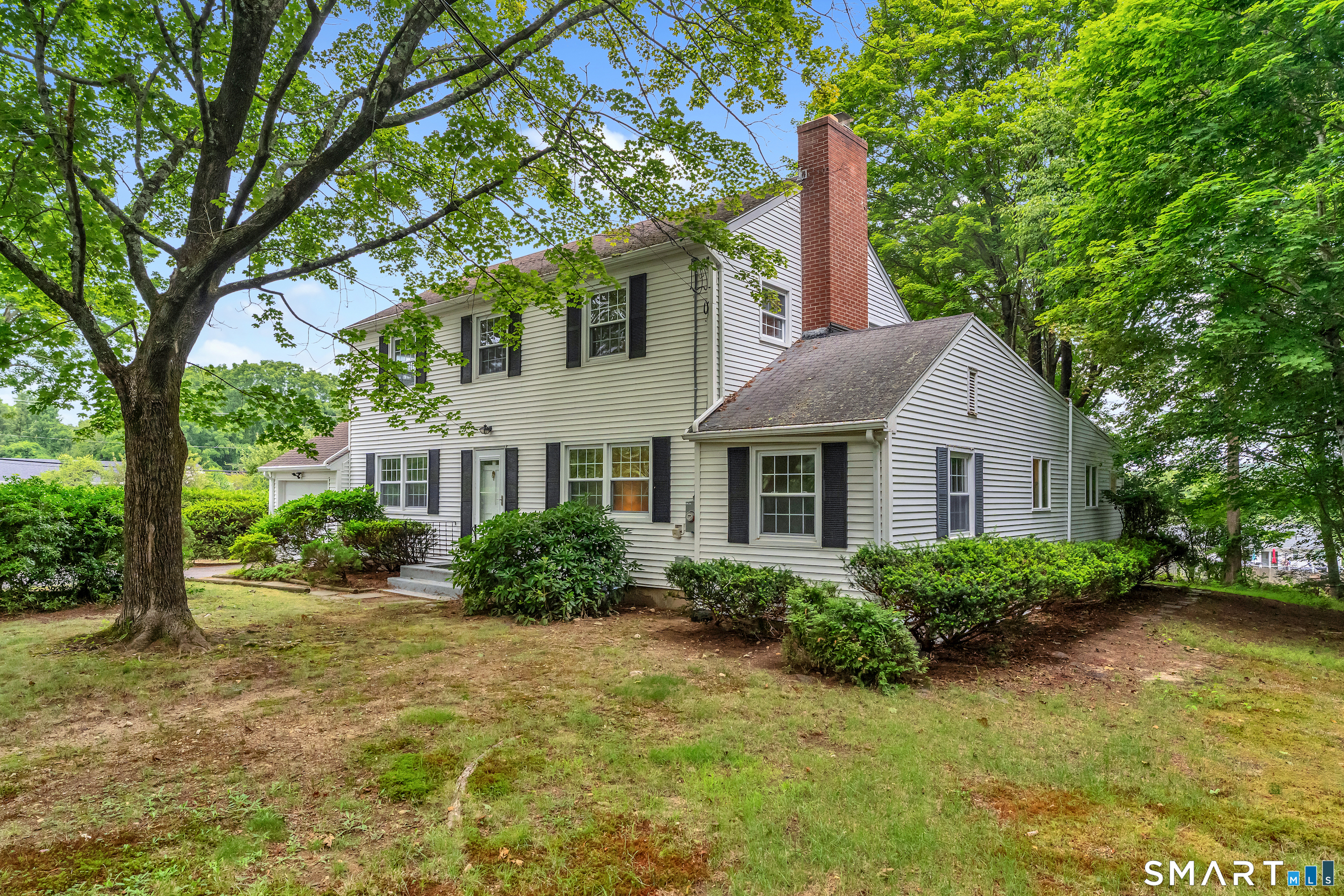 129 Chesterfield Road East Lyme CT 06333