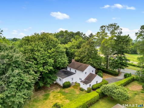129 Chesterfield Road East Lyme CT 06333