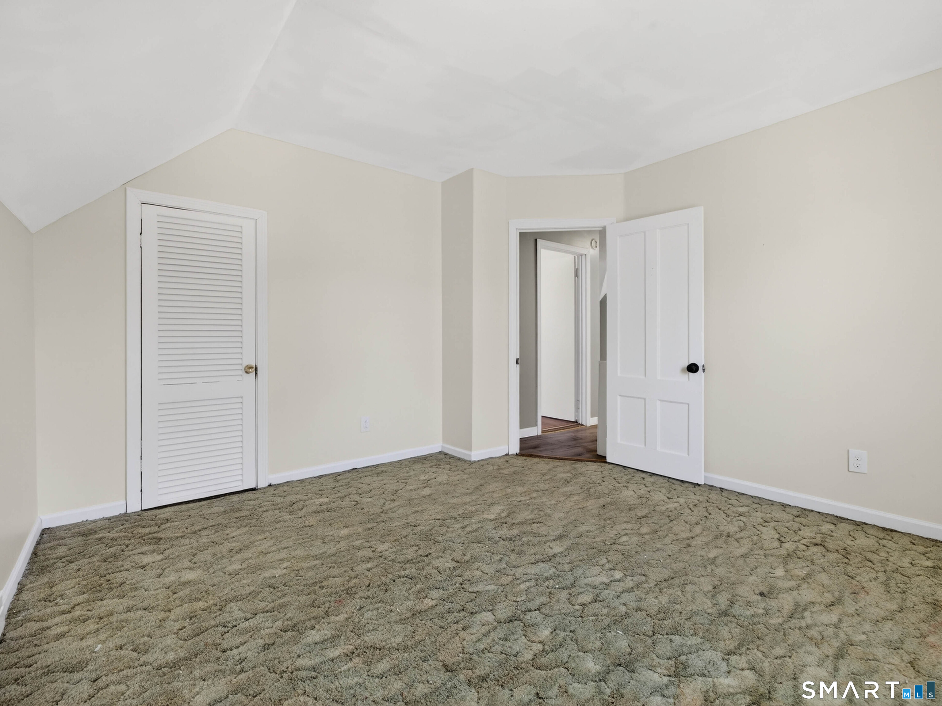 82 North Street Norwich CT 06360
