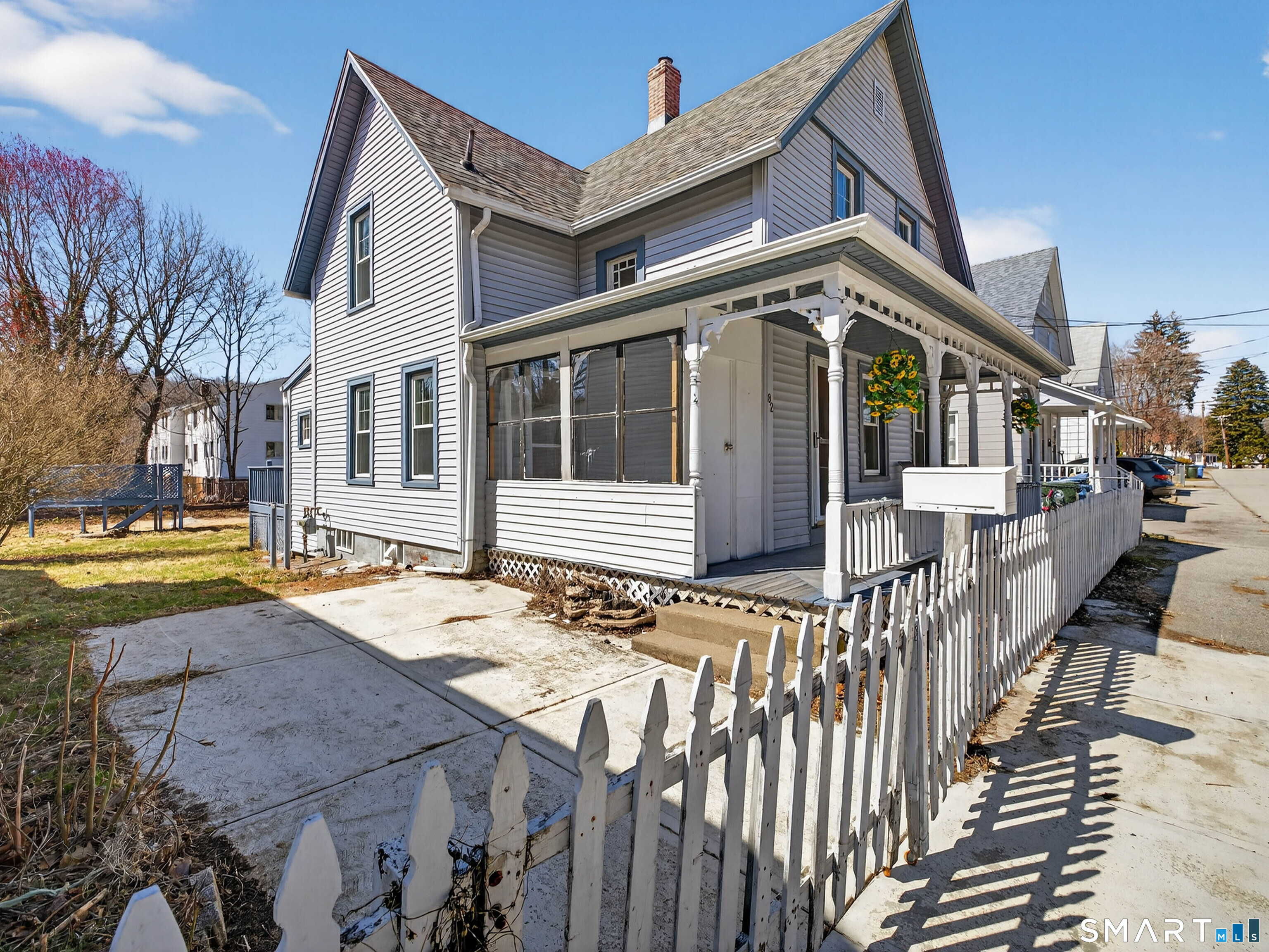 82 North Street Norwich CT 06360