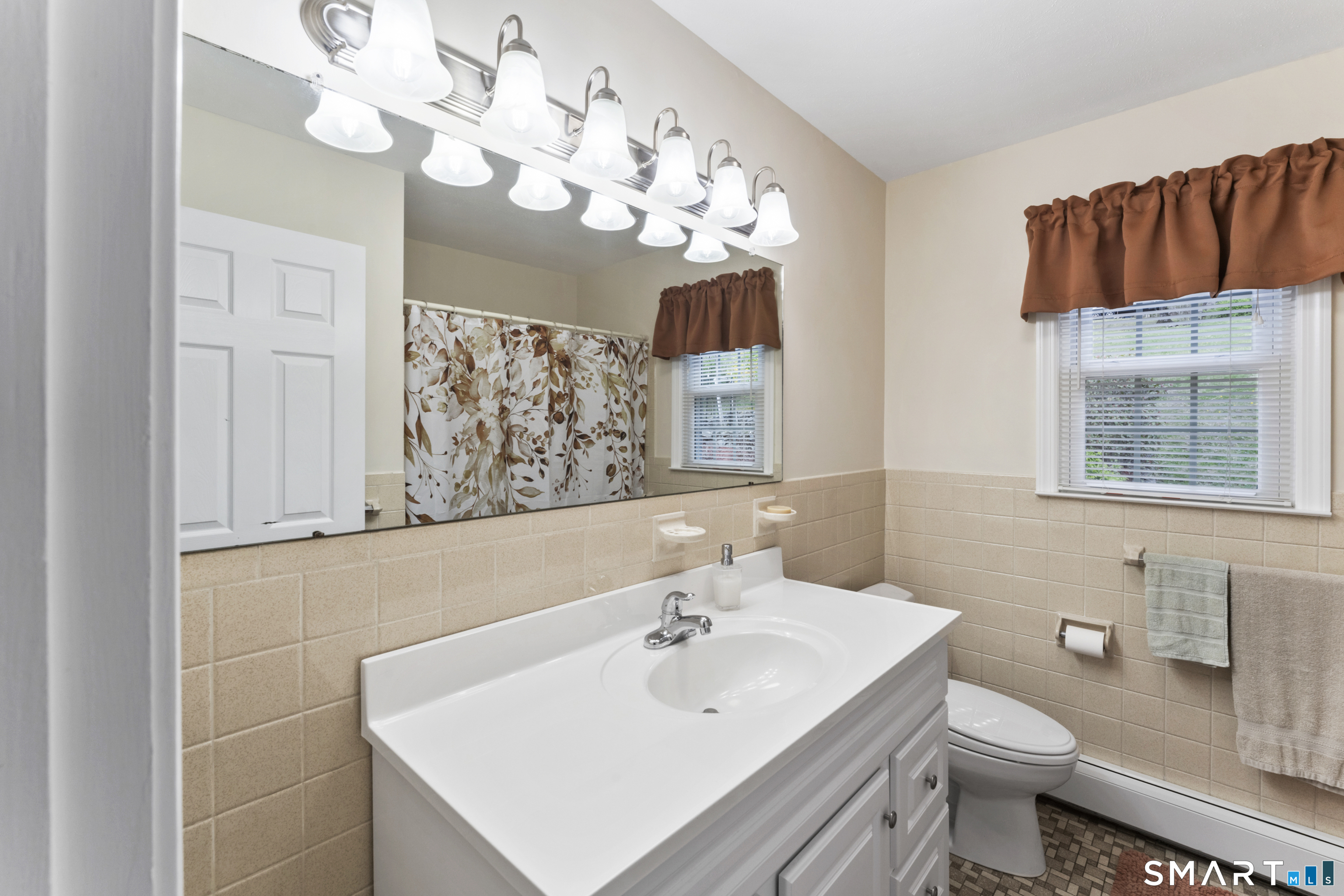 120 Luna Trl Extension Southbury CT 06488