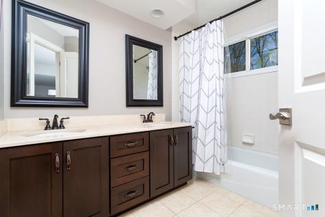 9 Green Lane Ridgefield CT 06877