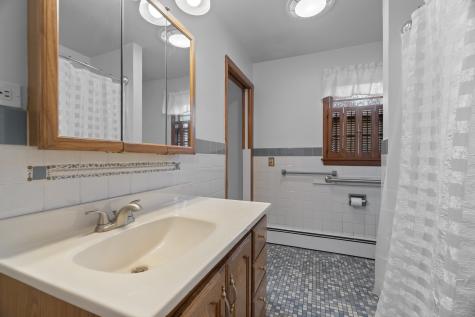 10 Filosi Road East Lyme CT 06333