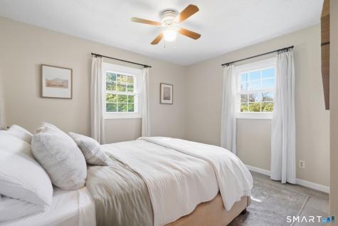 190 Old County Road Windsor Locks CT 06096