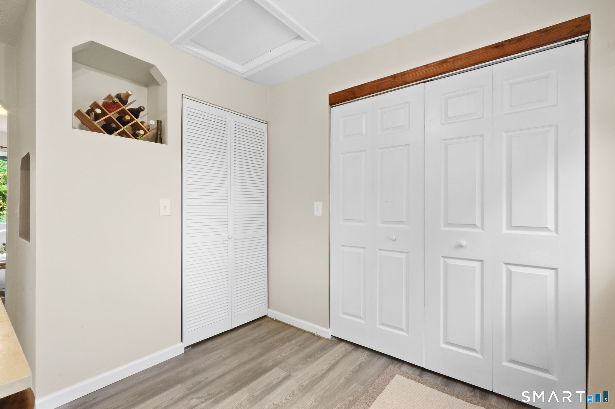 190 Old County Road Windsor Locks CT 06096