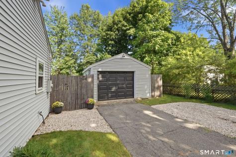 190 Old County Road Windsor Locks CT 06096