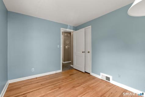 110 Randal Avenue West Hartford CT 06110