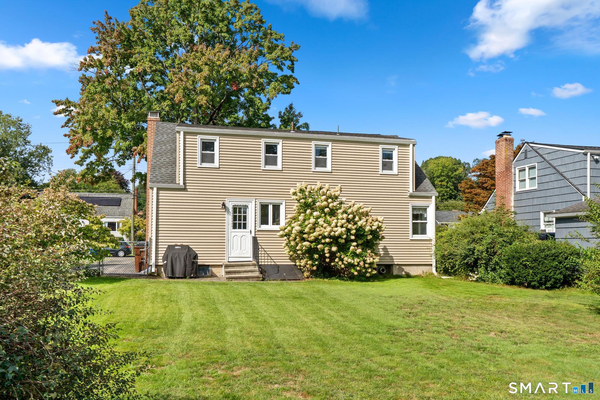 110 Randal Avenue West Hartford CT 06110