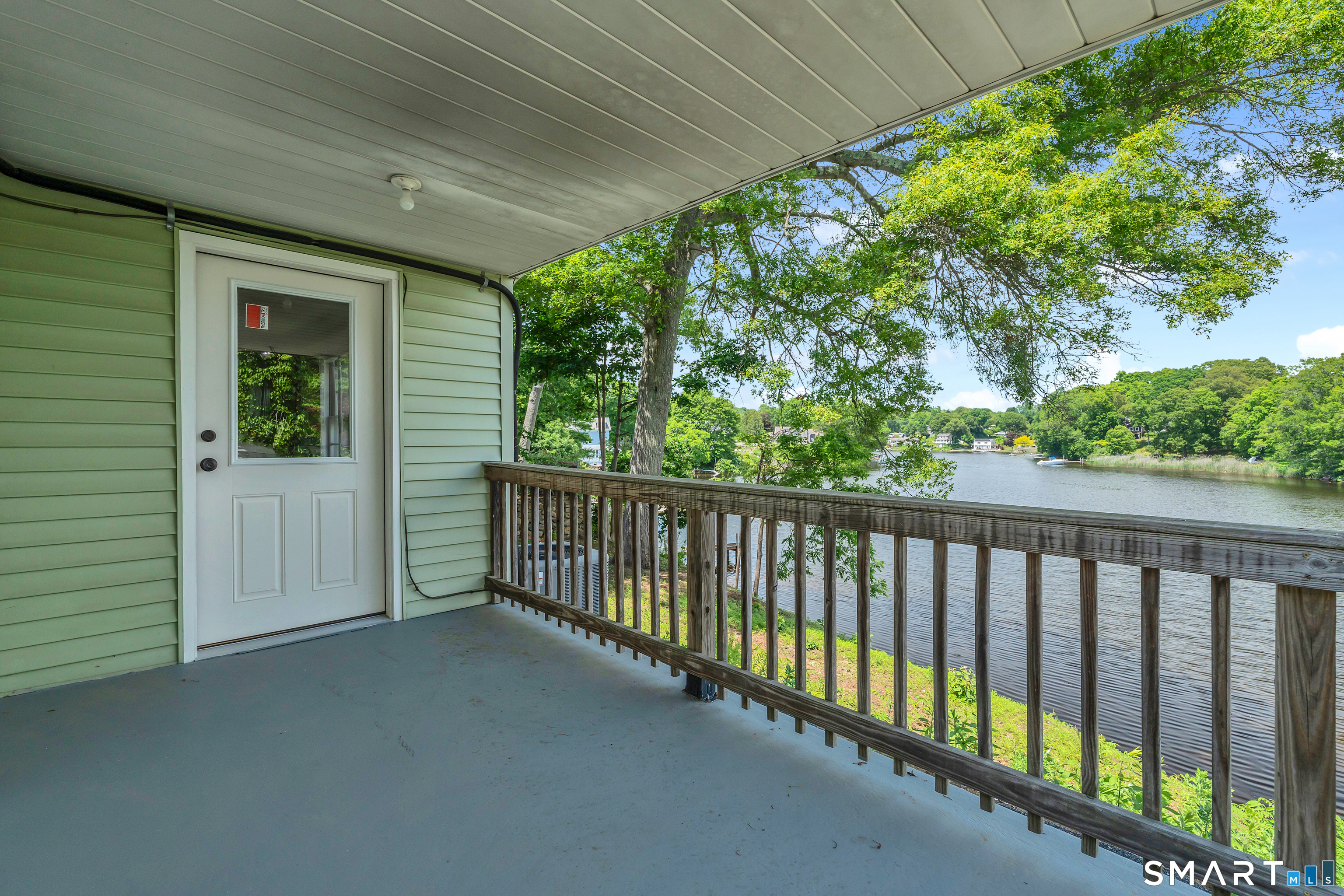8 Cove View Drive Waterford CT 06375