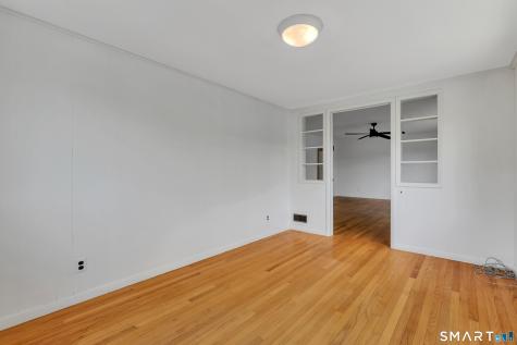 8 Cove View Drive Waterford CT 06375