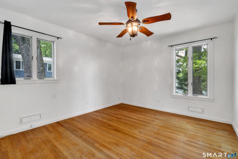 8 Cove View Drive Waterford CT 06375
