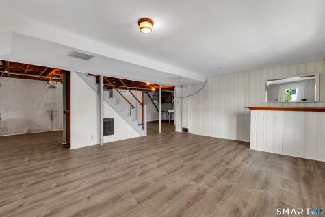 8 Cove View Drive Waterford CT 06375