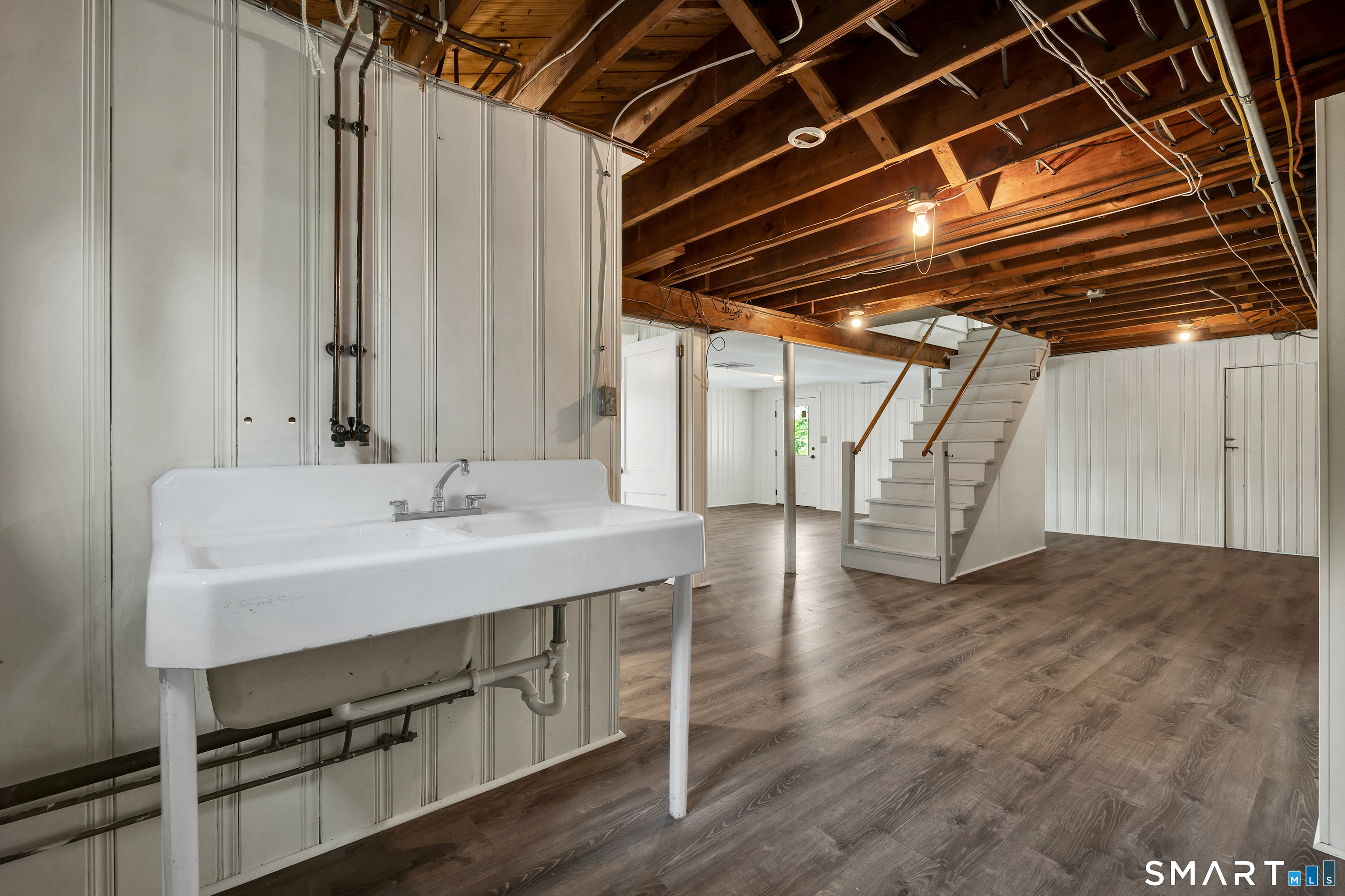 8 Cove View Drive Waterford CT 06375