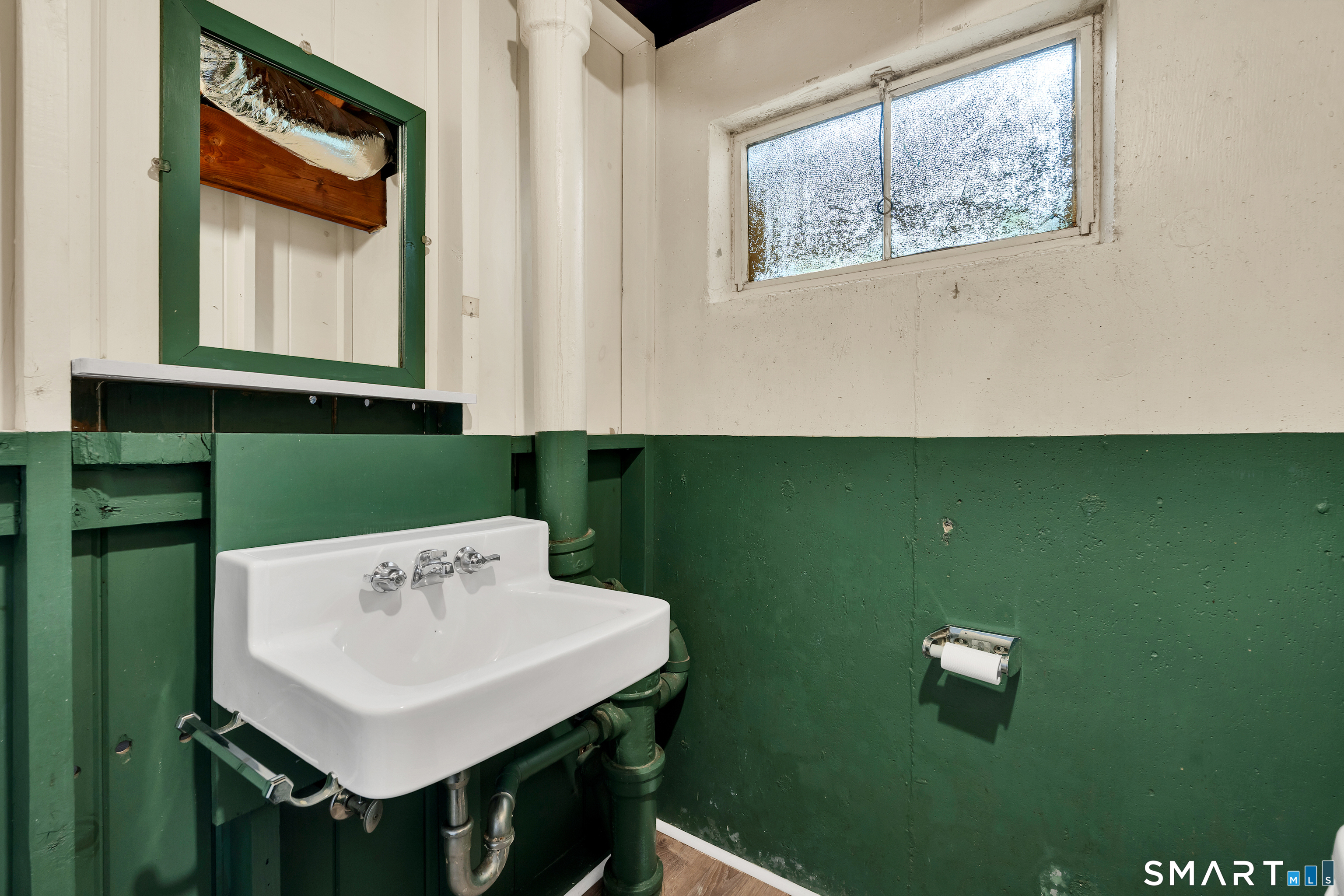 8 Cove View Drive Waterford CT 06375