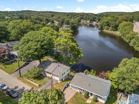 8 Cove View Drive Waterford CT 06375