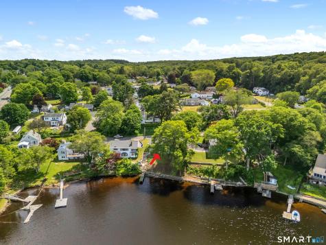 8 Cove View Drive Waterford CT 06375