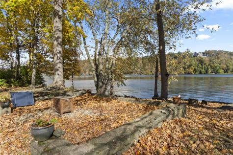 47 Ferry Road Chester CT 06412