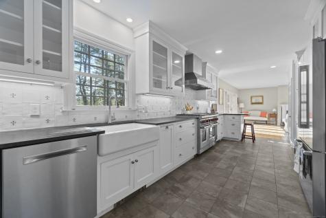 47 Ferry Road Chester CT 06412