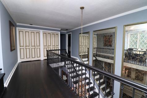 611 Bunker Hill Avenue Waterbury CT 06708