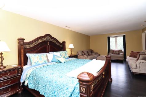 611 Bunker Hill Avenue Waterbury CT 06708