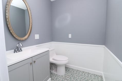 611 Bunker Hill Avenue Waterbury CT 06708