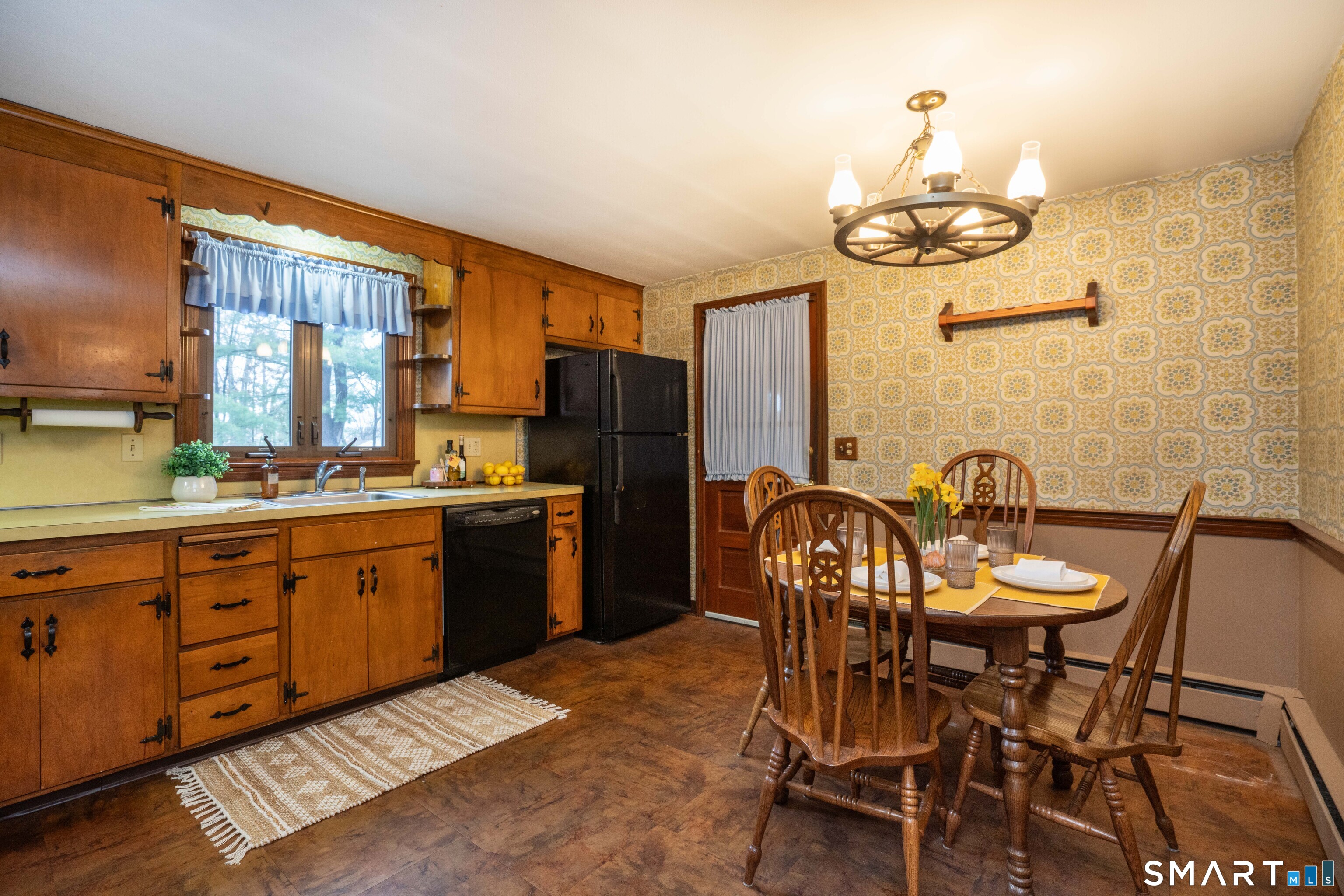 23 Holland Lane East Hartford CT 06118