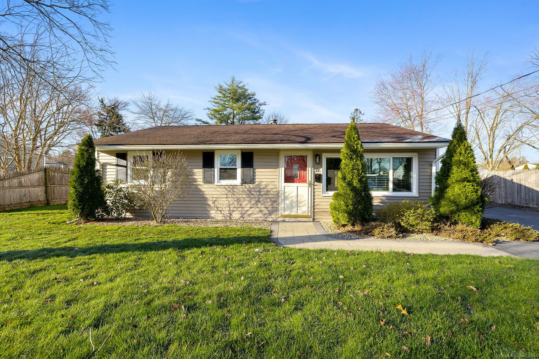 19 Audette Drive Wallingford CT 06492