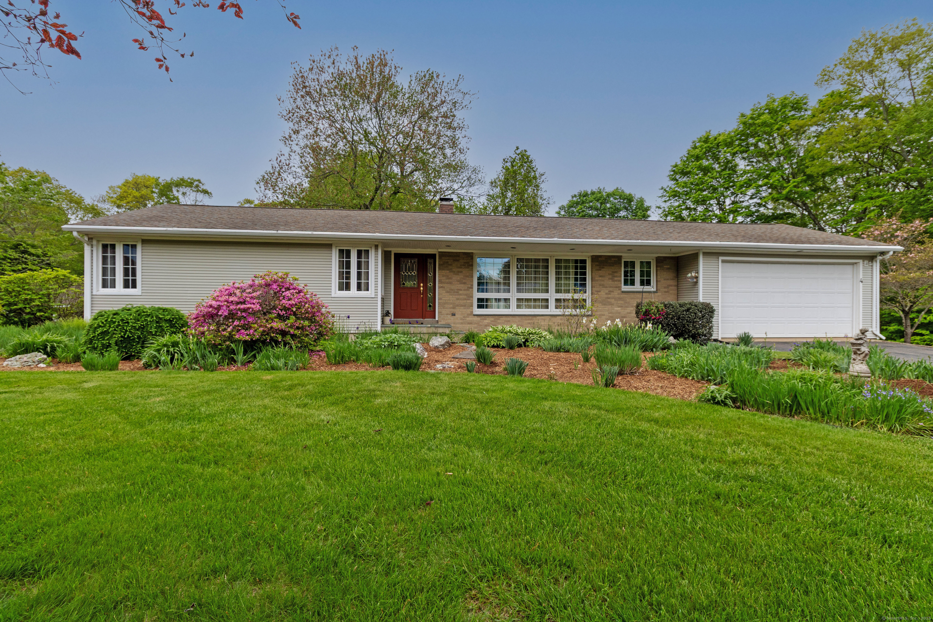 4 Melburn Avenue East Hampton CT 06424