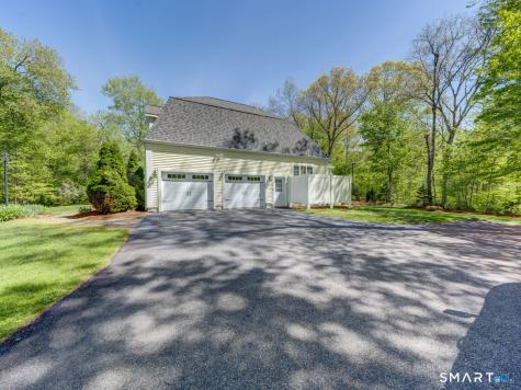76 South Buckboard Lane Marlborough CT 06447