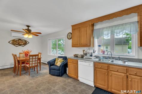 5 Thamesview Road Norwich CT 06360