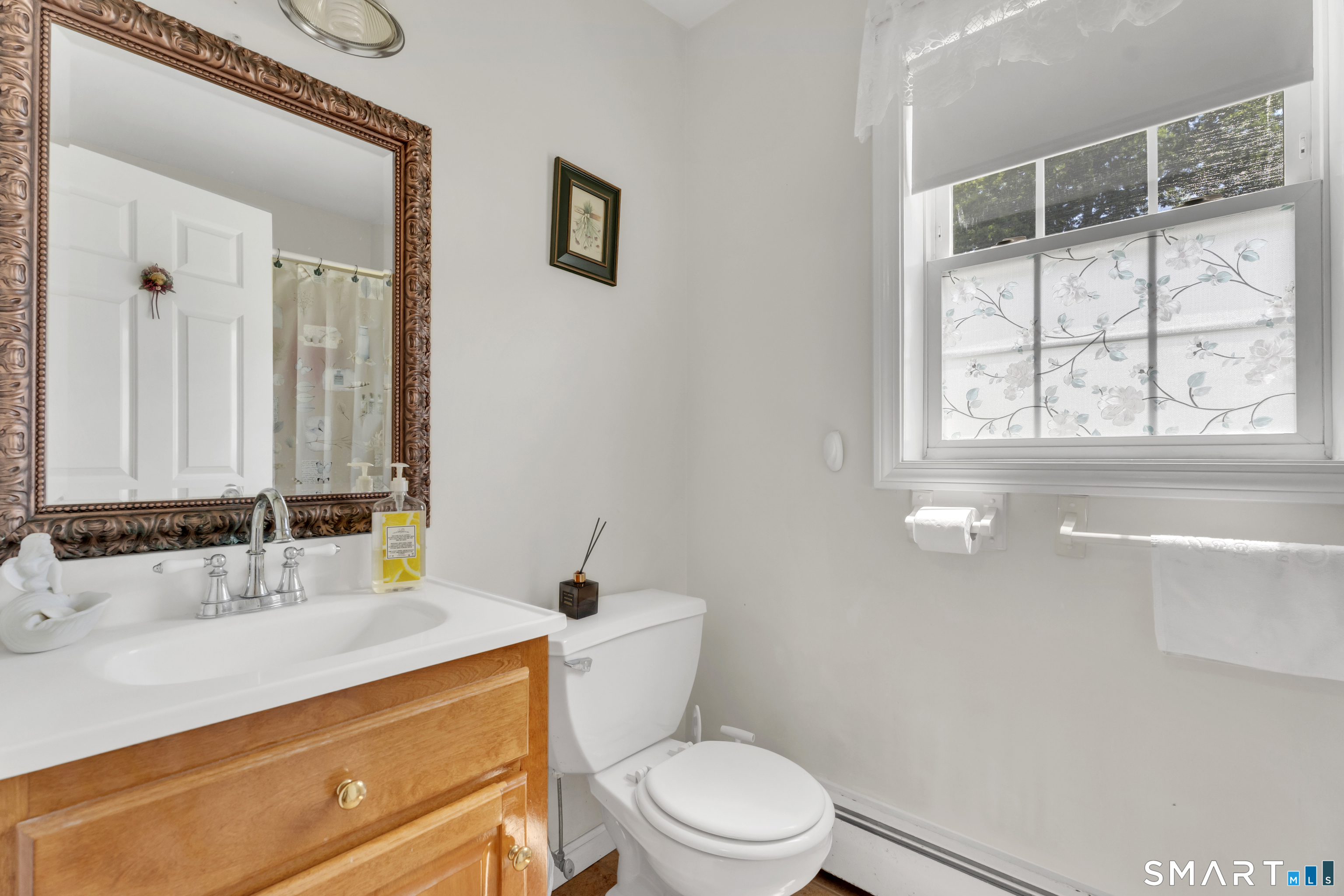 5 Thamesview Road Norwich CT 06360