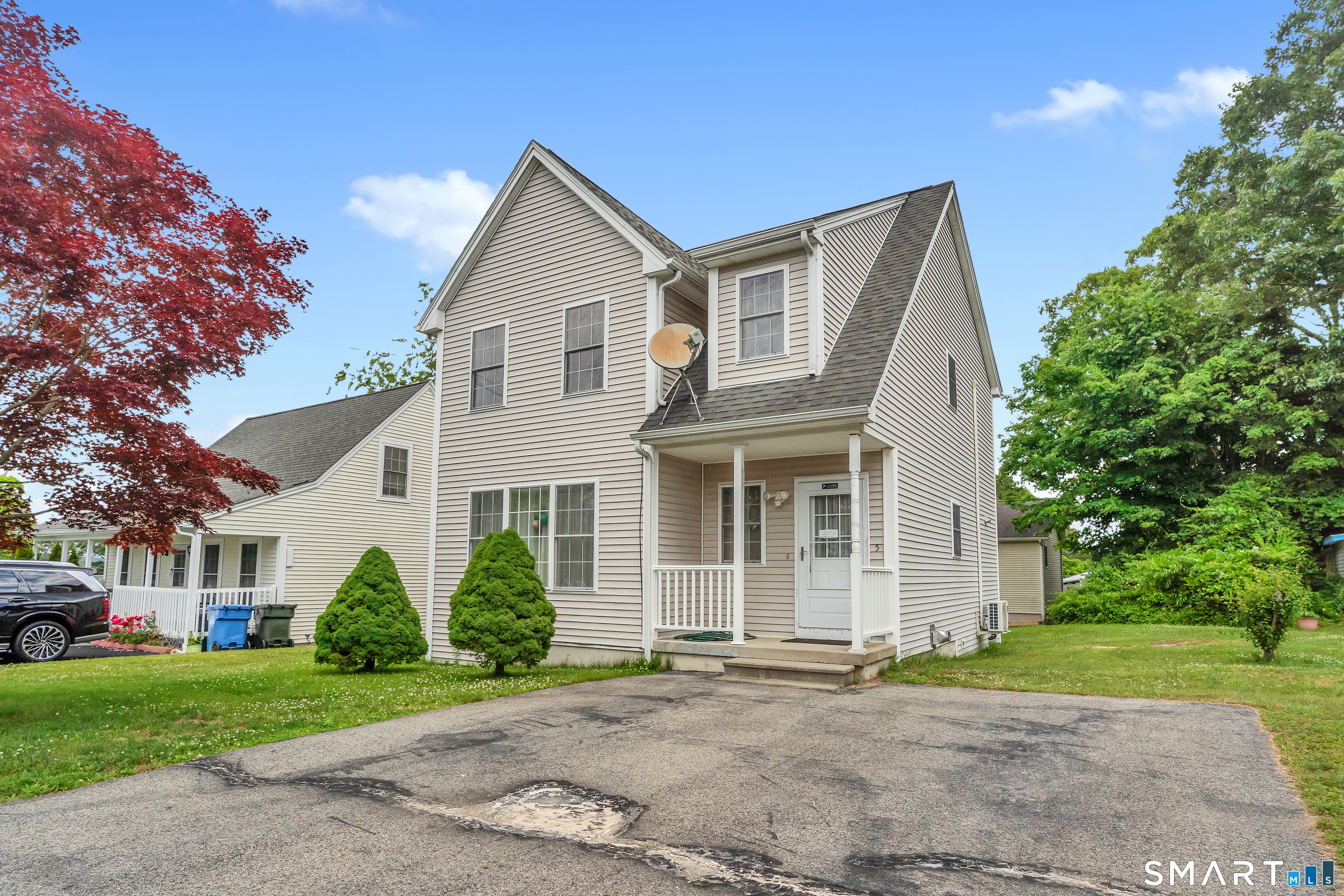 5 Thamesview Road Norwich CT 06360