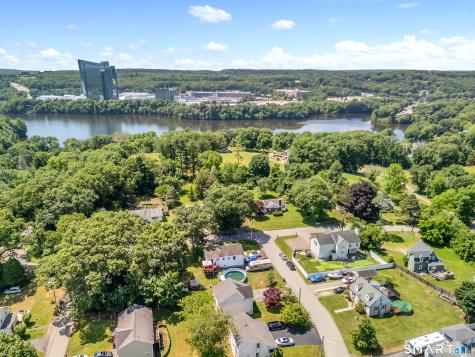 5 Thamesview Road Norwich CT 06360