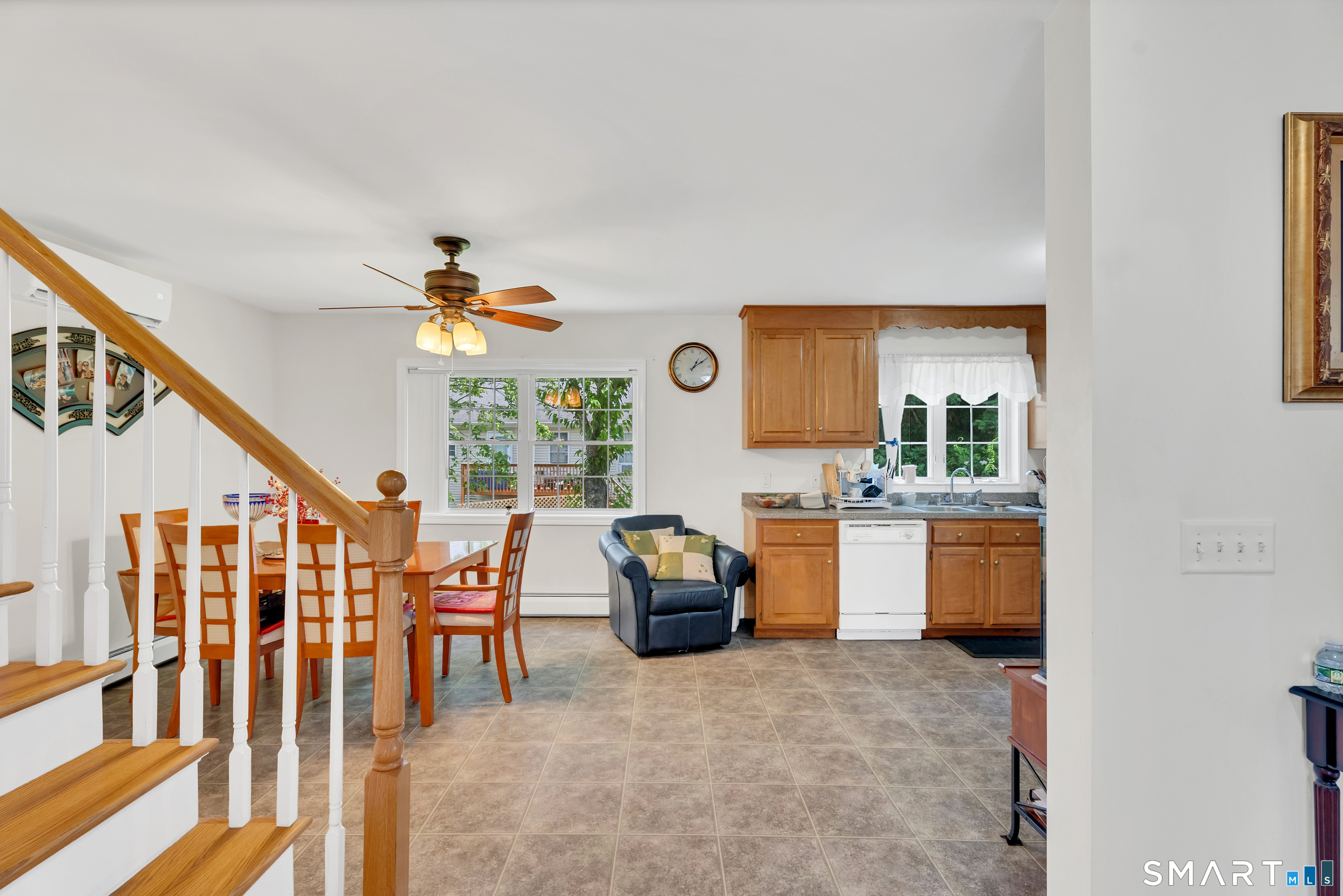 5 Thamesview Road Norwich CT 06360