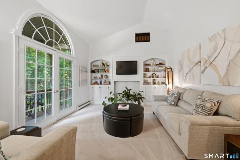 42 Linda Lane New Fairfield CT 06812