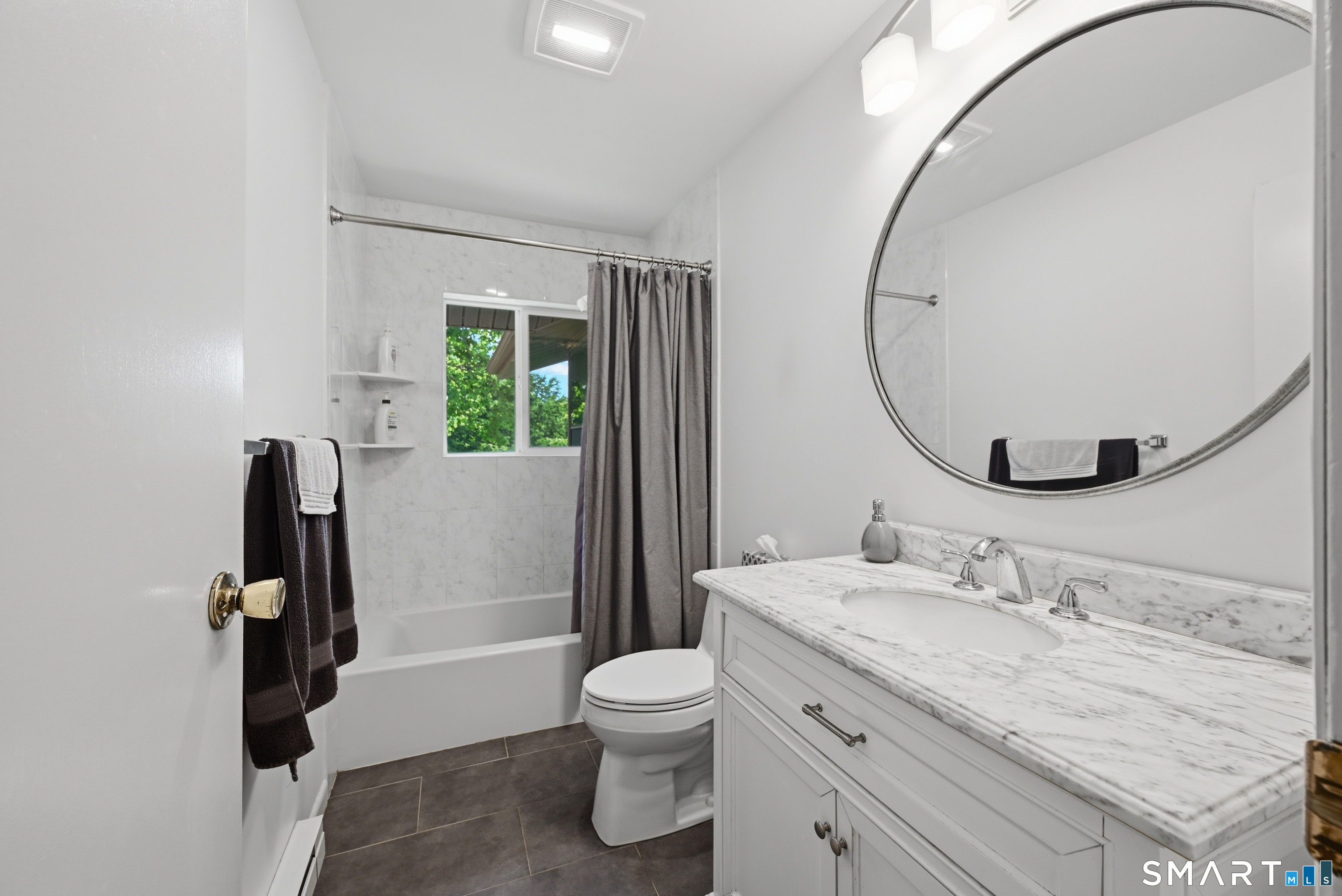 42 Linda Lane New Fairfield CT 06812