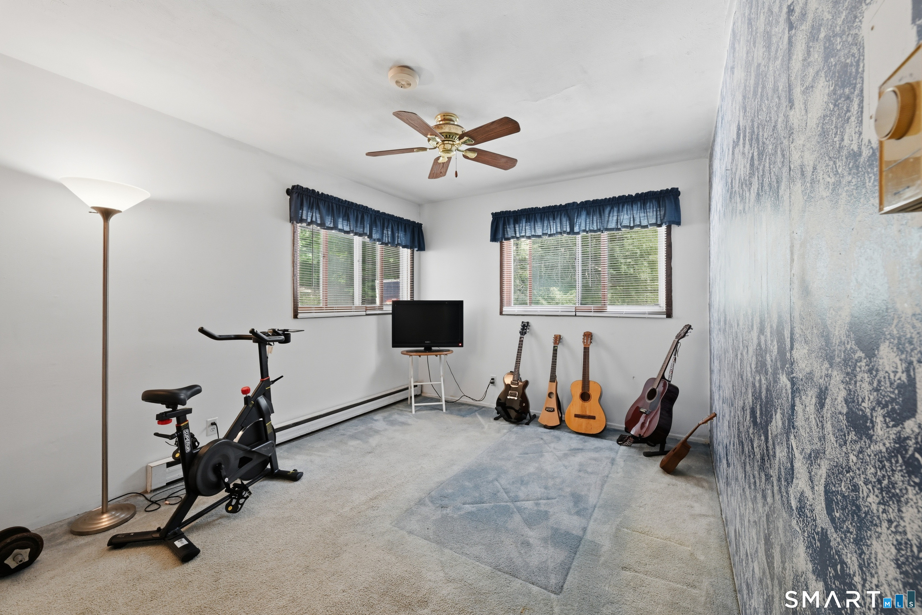 42 Linda Lane New Fairfield CT 06812