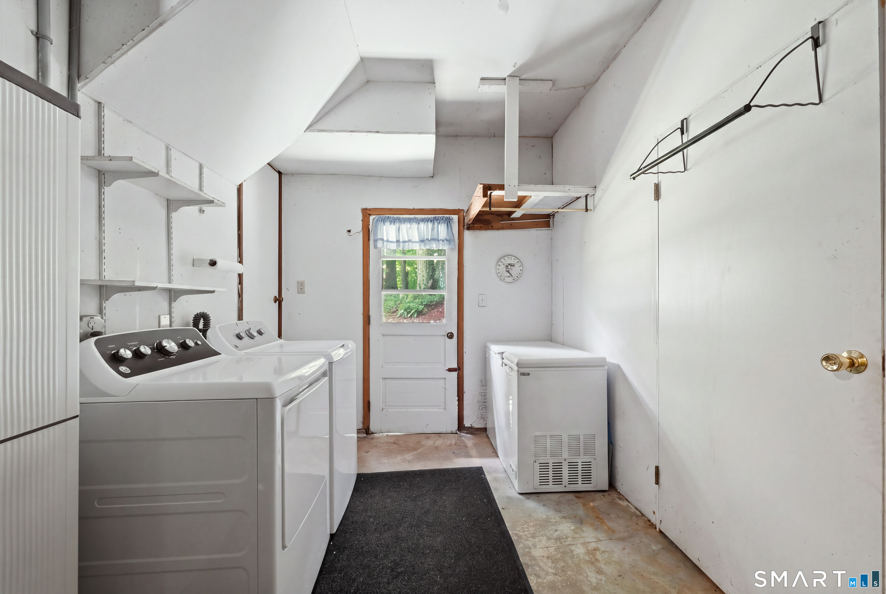 42 Linda Lane New Fairfield CT 06812