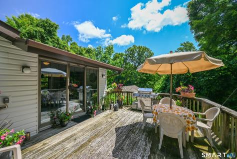 42 Linda Lane New Fairfield CT 06812