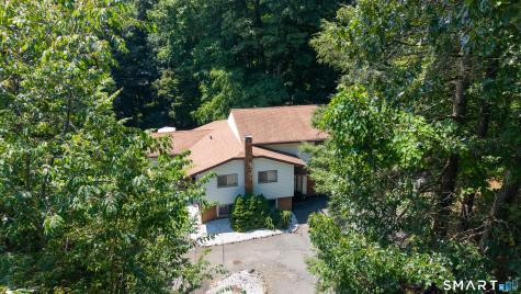 42 Linda Lane New Fairfield CT 06812