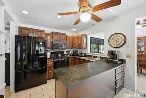 42 Linda Lane New Fairfield CT 06812